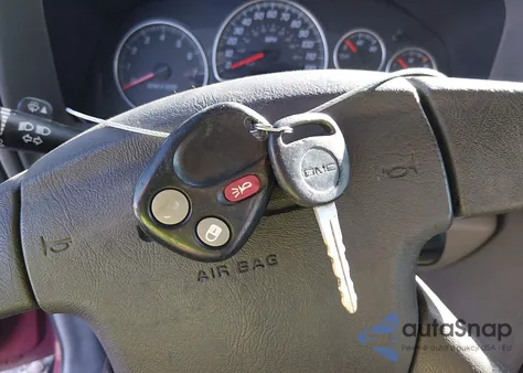 2002 GMC Envoy Sle z USA, uszkodzony, nr VIN 1GKDT13S522324083